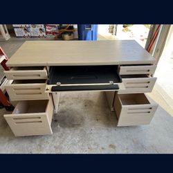 Super Nice Johnny Janoski Desk 