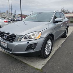 2010 VOLVO XC60 AWD