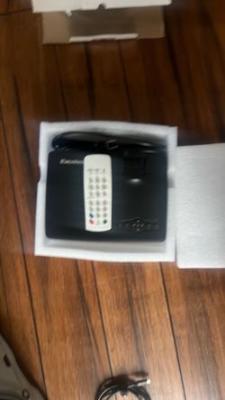 Black Mini Projector with Remote
