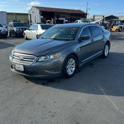 2011 Ford Taurus