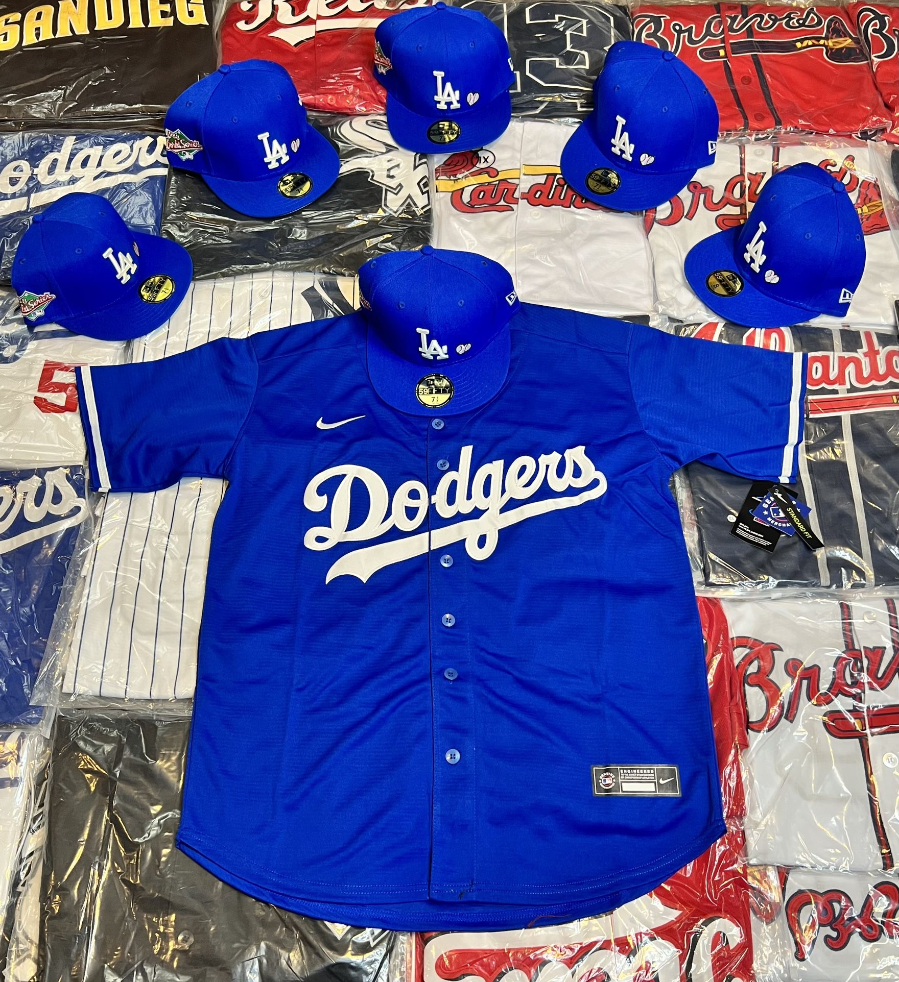 Los Angeles Dodgers Jersey & Fitted 
