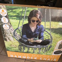 To Hang On A Tree Brand New