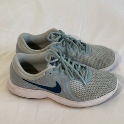 Nike Women's Revolution 4 Running Shoe Ocean Bliss/Blue Force/Glacier Blue SZ 7