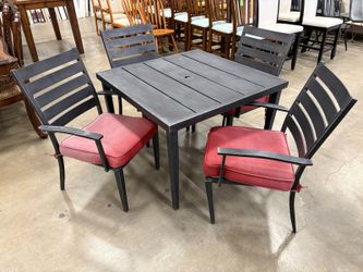HAMPTON BAY Square Black Metal Outdoor Dining Table with 4 Chairs