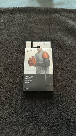 Nike Pro Sri-FIT Sleeves