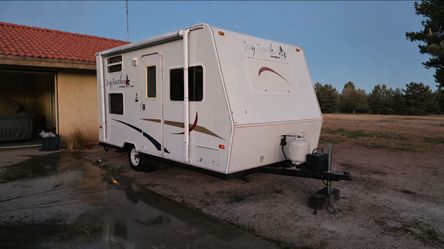 2006 Jay Feather Sport Ultra Lite 16ft