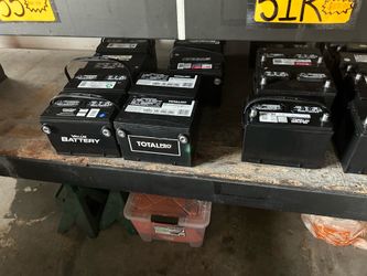 New and rebuilt and used car Batterys