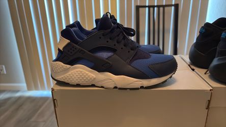 Nike Youth Sneakers LOT