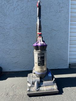 Dyson dc 28
