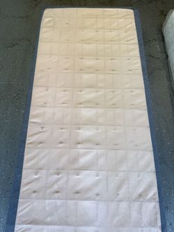 Twin XL Box spring !!