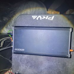 Kicker CXA 1800.1 Monk Block Amp Put Out 3600 Watts 