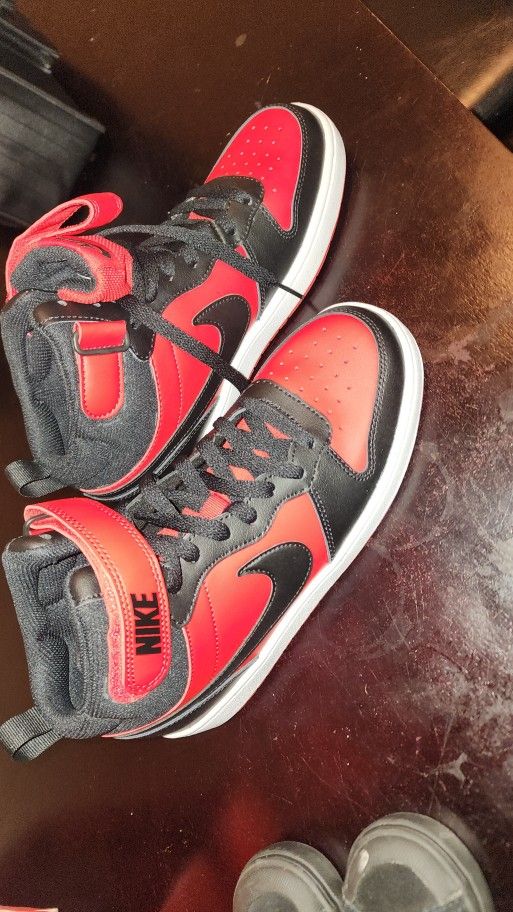 Court Borough Mid 2 Size 6 1/2 In Boys