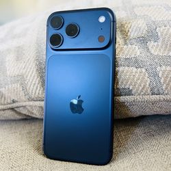 Iphone 17 pro max 1tb blue unlocked