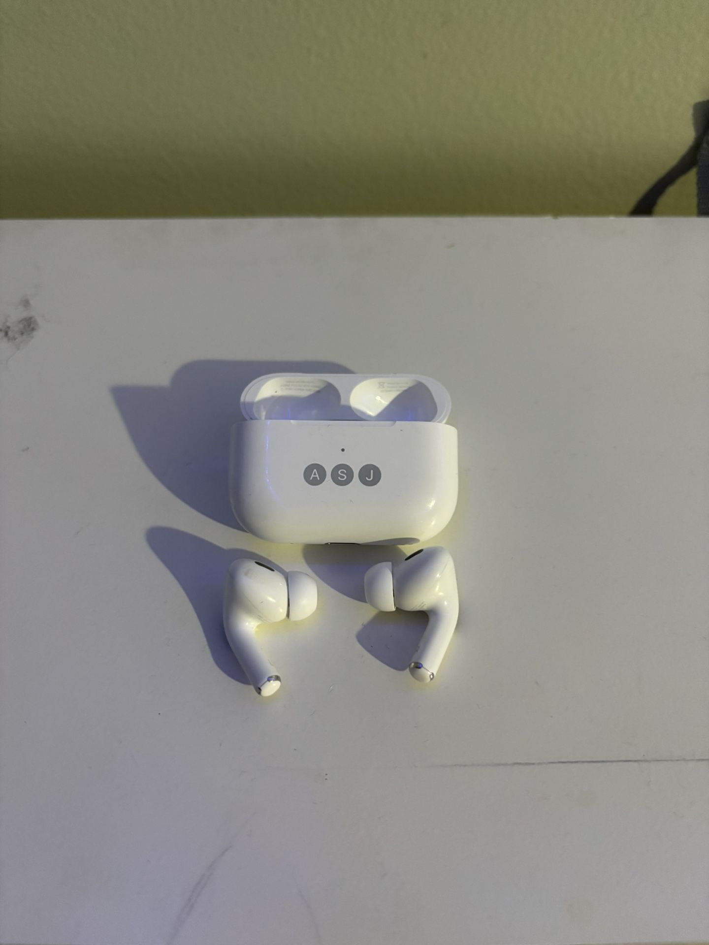 Apple AirPods 2nd Gen w/ Charging Case – $115