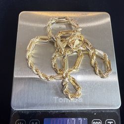 14k Hollow Gold Chain 