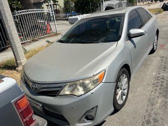 Toyota Camry 2012 xle as is
