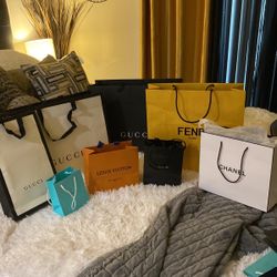 Gucci, Chanel, Fendi, High End Name Brand shopping Bags! 