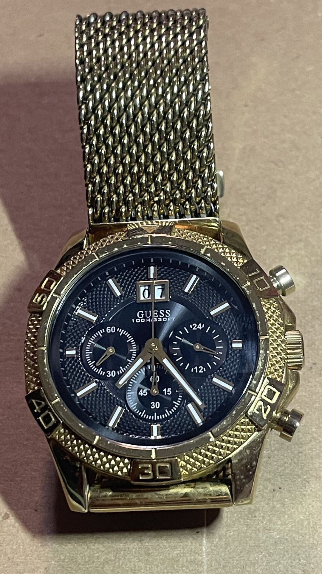 Watch Guess, Sporty Black /Yellow Gold Toned 46mm(U0205G1)