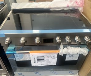 Frigidaire Profesional  36” Induction Electric Range 