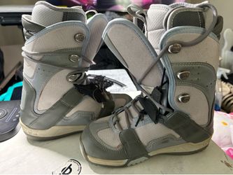 DC PHASE GIRL SNOWBOARDING BOOTS SIZE 6.5