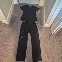 Women's scrubs