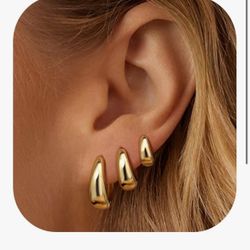 Brand: Ringcal Gold Hoop Earrings for Women 14K Gold Plated Hoops Simple Gold Huggie Small Hoop Earrings Set Cartilage Hypoallergenic Earrings Everyda