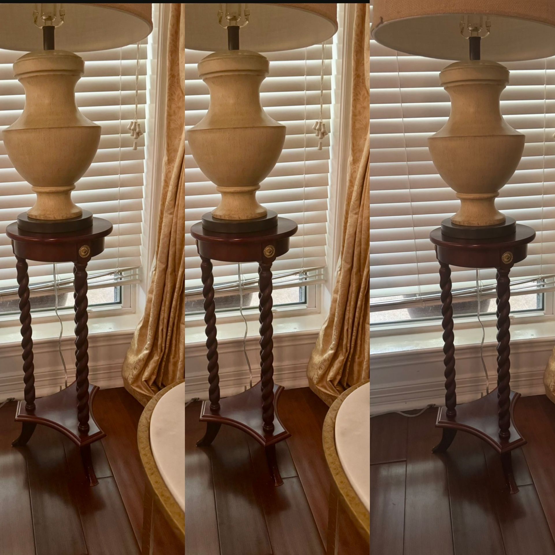 Set Of Accent Table / Wood bought From Star furniture