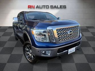 2016 Nissan TITAN XD Crew Cab