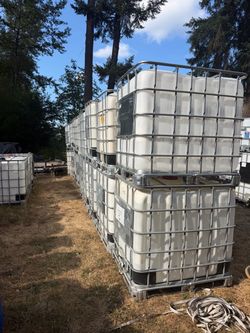 Non food grade 250gal IBC Tote!