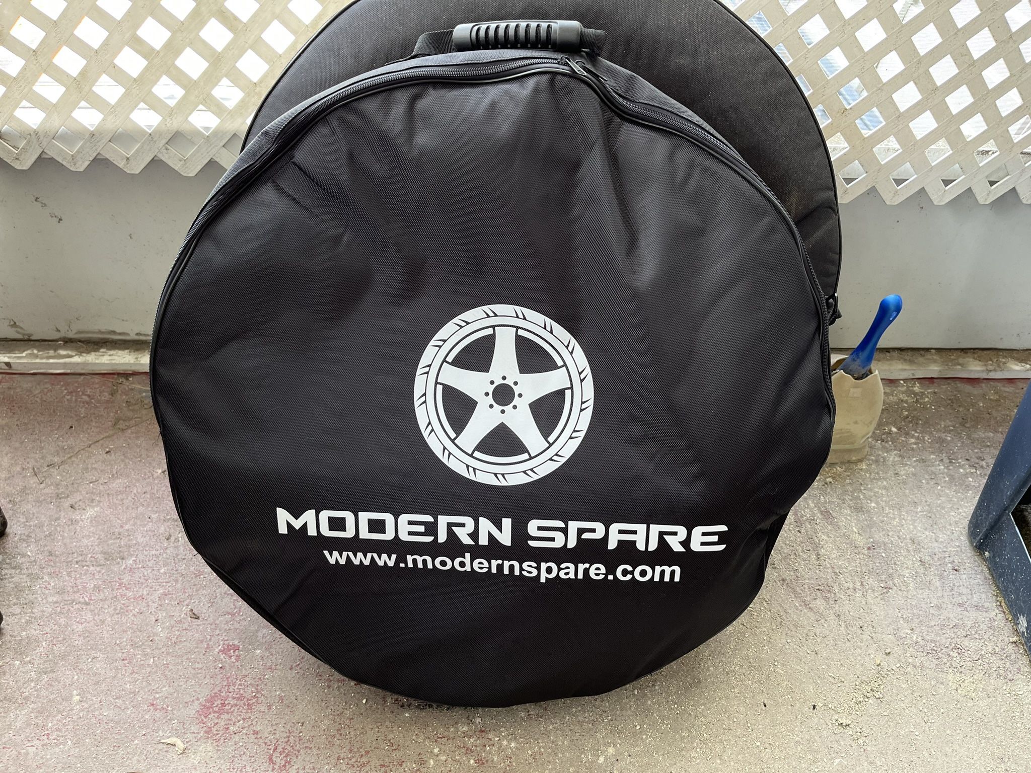 BMW i3 Spare Tire Kit