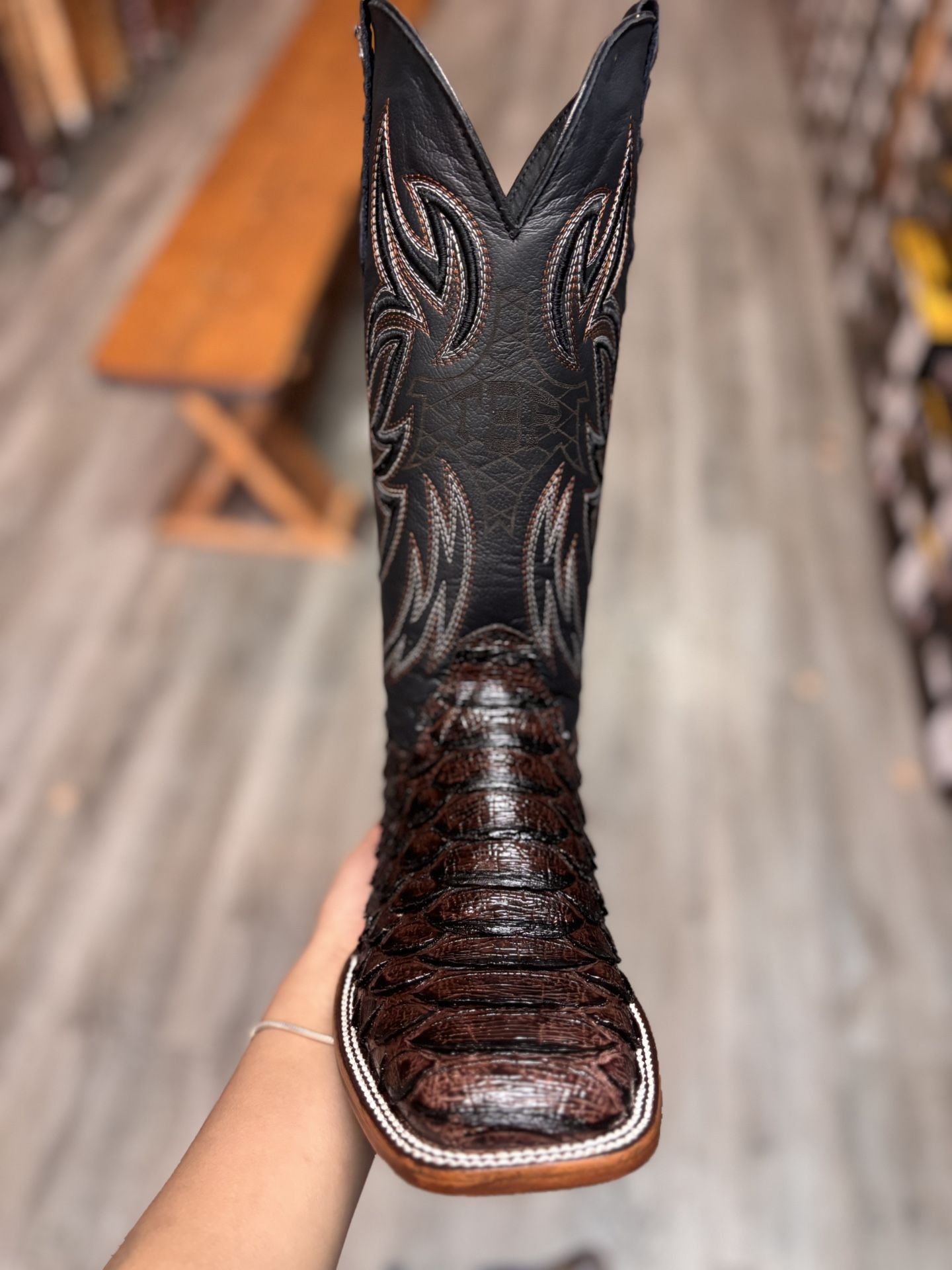 men boots