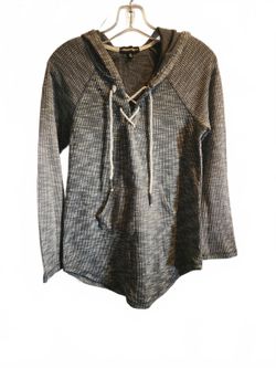 Inspired hearts Grey Midweight Hoodie. Womens Size Medium. Excellent condition