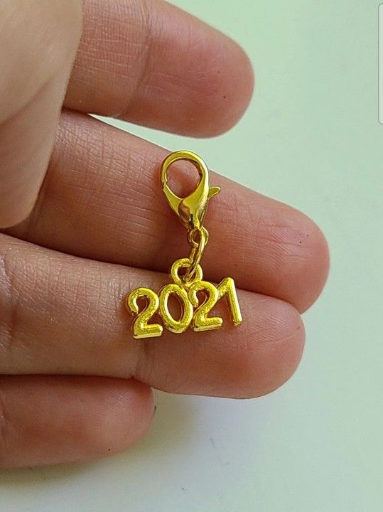 2021 YEAR PLANNER CHARM GOLD PLATED