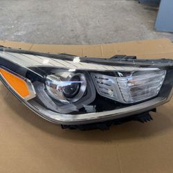 MINT !!! 2018-2023 Kia Rio Projector Halogen LED Headlight Right RH Side OEM