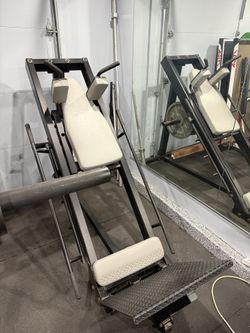 Body-solid Squat Machine Weight Lifting Weights