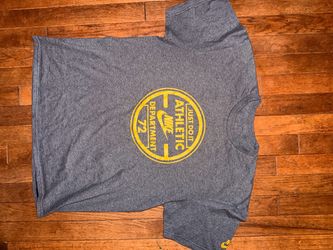 Men’s Nike Tshirt