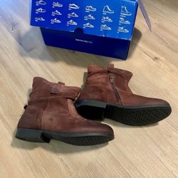 Birkenstock Sarina Espresso Bootie NIB