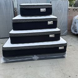 Full Size Mattress Pillow Top 12” Thick. 🔌  All Sizes Available  🔌 Delivery Available. 🔌   New Mattress 