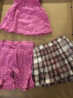 Baby girls lot size 18-24 months. Gap, Children’s place