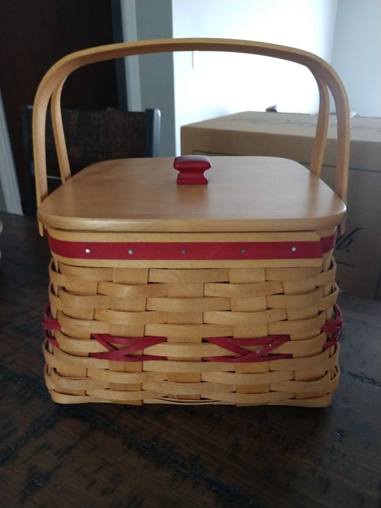 Longaberger Deck the Halls Basket