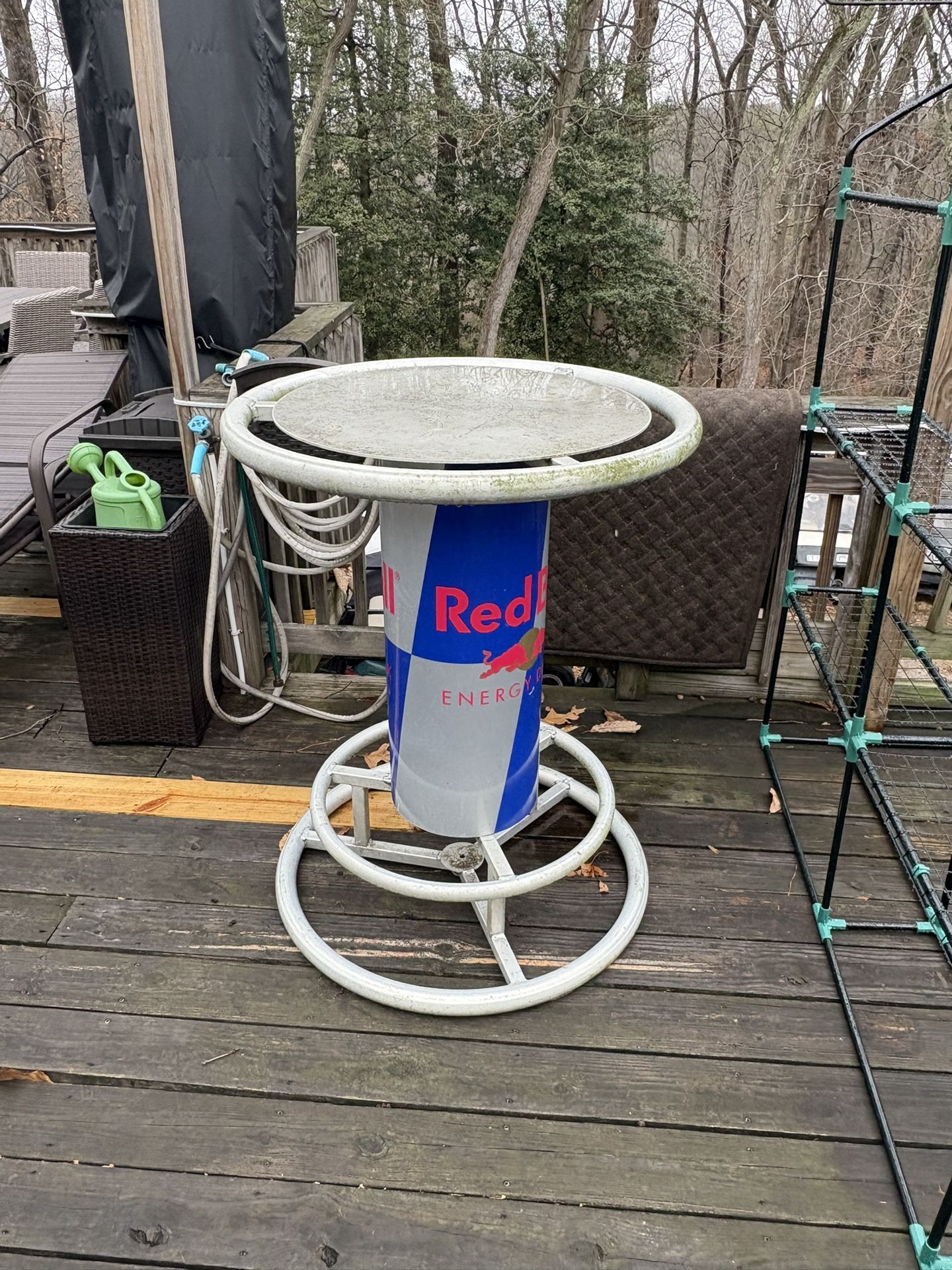 Redbull Table And Chairs
