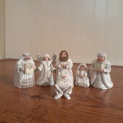 Pam Schifferl Midwest Of Canon Falls White Christmas  Holiday Nativity Figurines  Set Of 6 Retired Figurines 