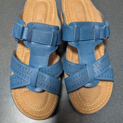 Shibever Blue Perforated Slide Sandals Like New Women It Fits Size 7.5