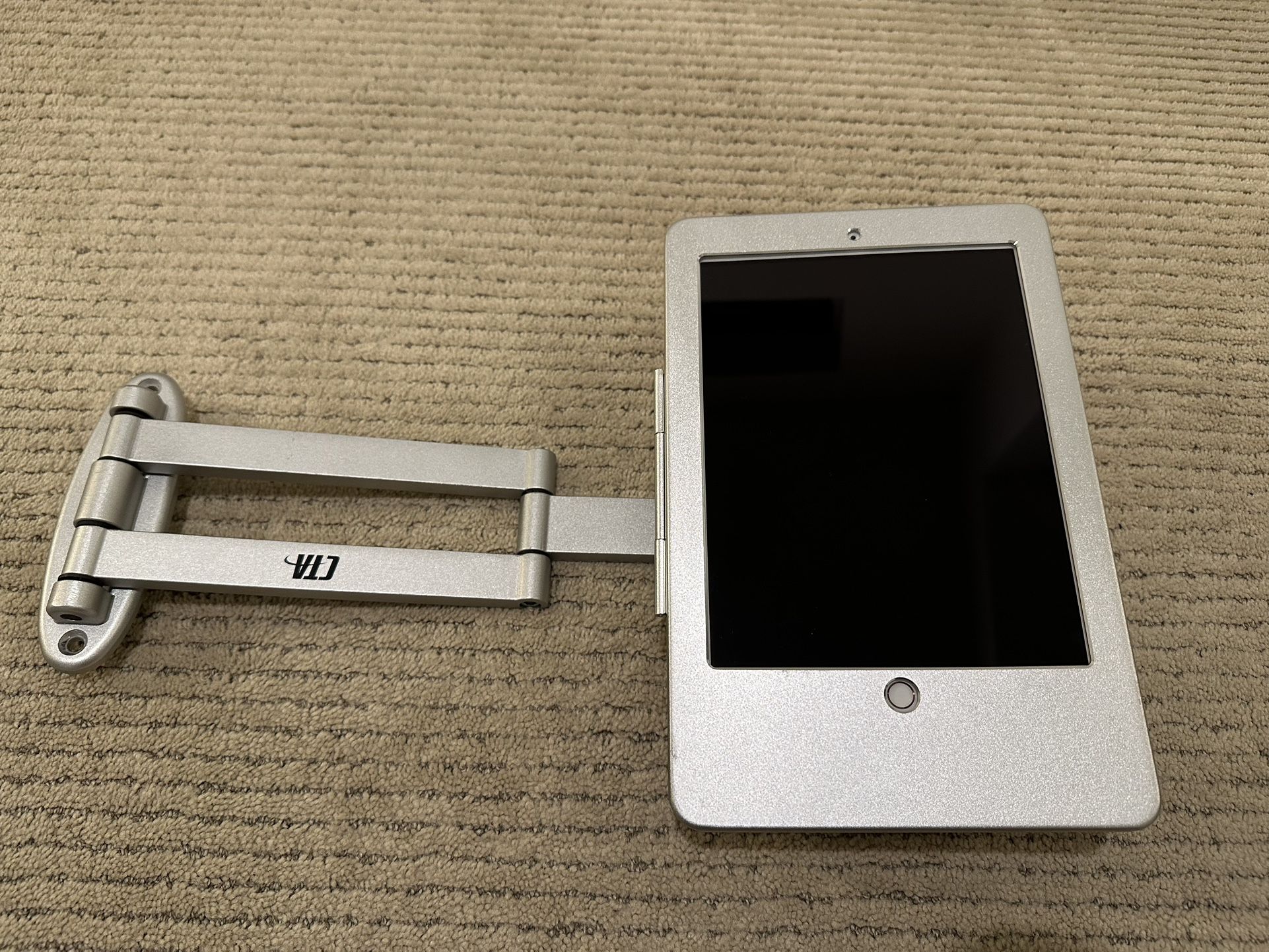 CTA iPad Articulate Wall mount
