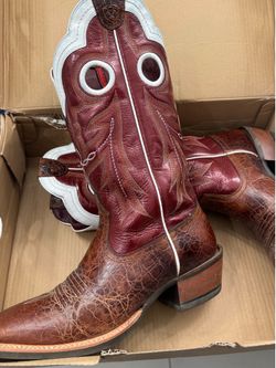 Ariat Heritage Roughstock Boots 9.5 Men's