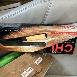 CHI Straightener 