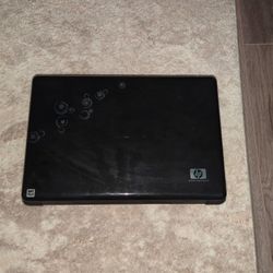 HP Laptop Pavilion DV6 15.6" Intel Core i3