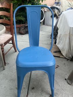 Flash Furniture Commercial Grade Blue Metal Indoor-Outdoor Stackable Chair