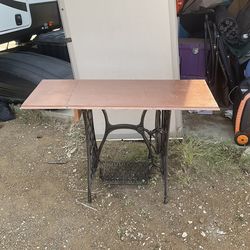 Antique Treadle Sewing Machine Table (Singer Style) early 1900’s