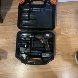 BLACK & DECKER  6.0V Lite Duty  Drill With Case